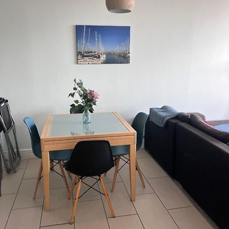 Stunning Marina Apartment Gosport Portsmouth المظهر الخارجي الصورة